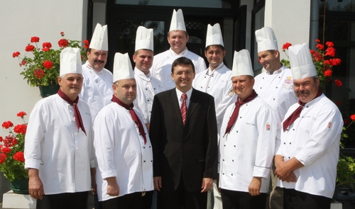 Az erfurti szakácsolimpián 2008-ban  bronzérmes lett a megye gasztronómiai csapata