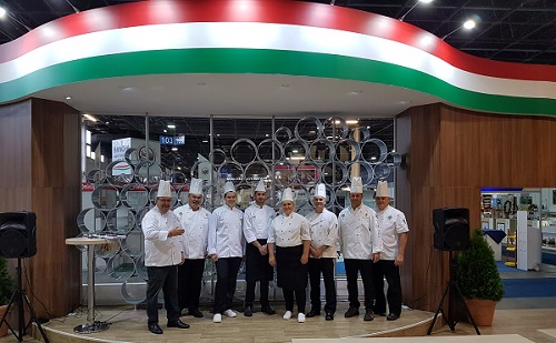 Magyar F&ouml;ld Legjava Bisztro az OM&Eacute;K-on