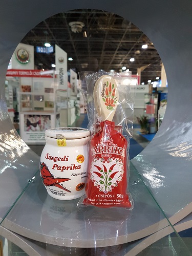 Magyar F&ouml;ld Legjava Bisztro az OM&Eacute;K-on