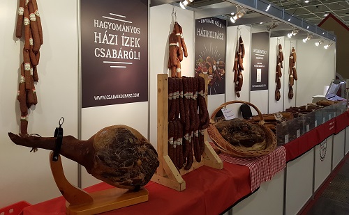 Magyar F&ouml;ld Legjava Bisztro az OM&Eacute;K-on