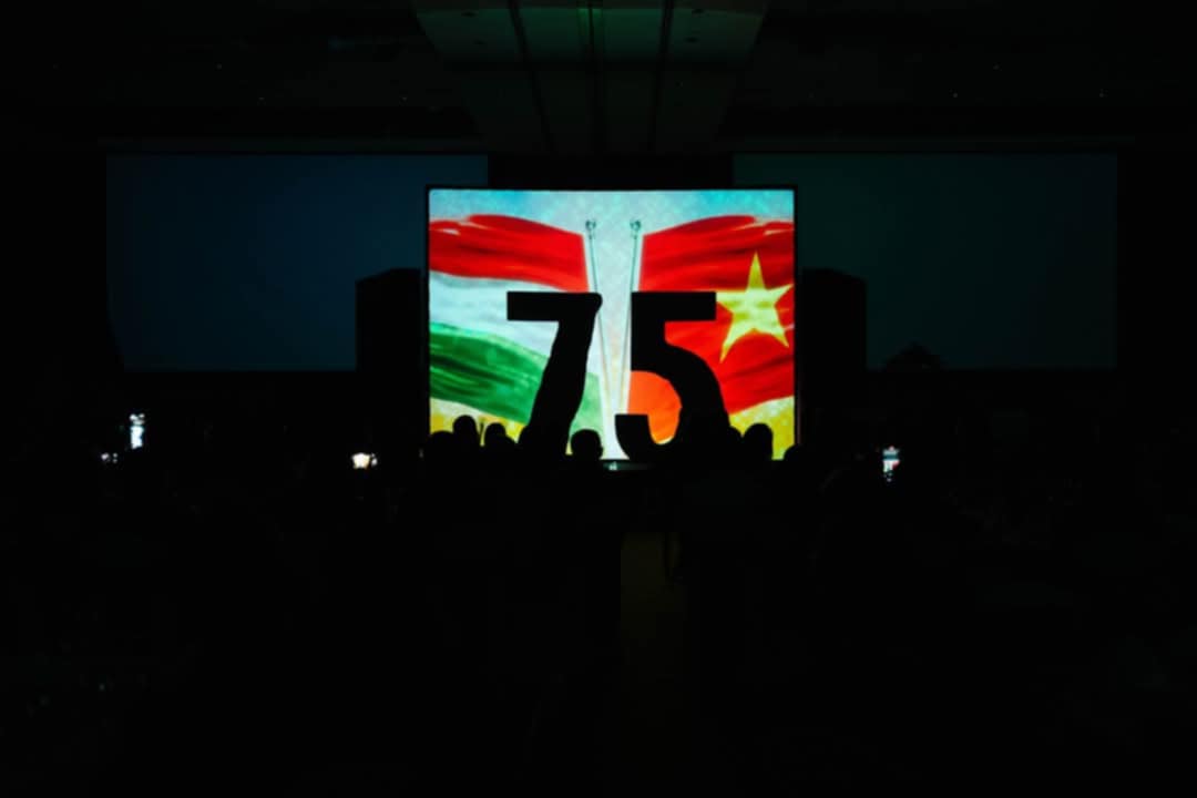 322f5558-d943-4e7e-95bf-3cb0d69806ac