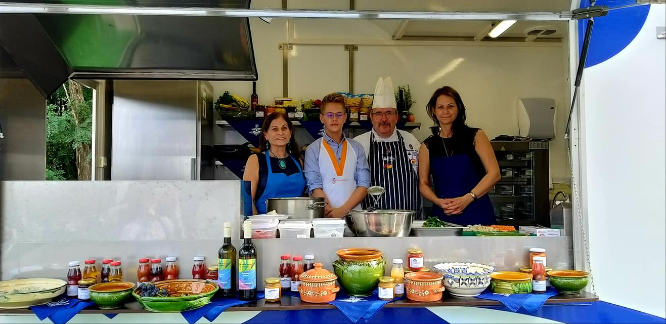 120763255_1800378350100416_2167929480307625246_o