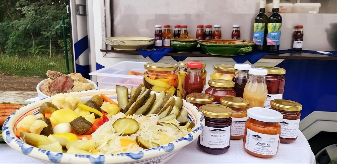 120974845_1800379156767002_3972195344910836095_o